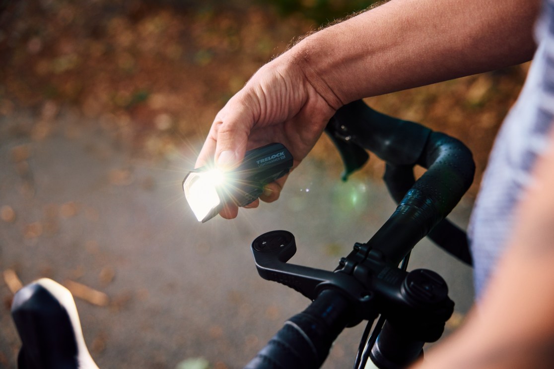 TRELOCK LS480 USB bicycle front light